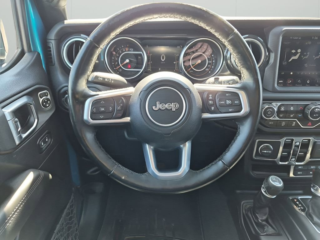 Used 2020 Jeep Wrangler Unlimited Sahara AWD/4WD image 25