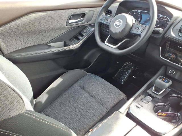 Certified 2021 Nissan Rogue SV FWD image 9