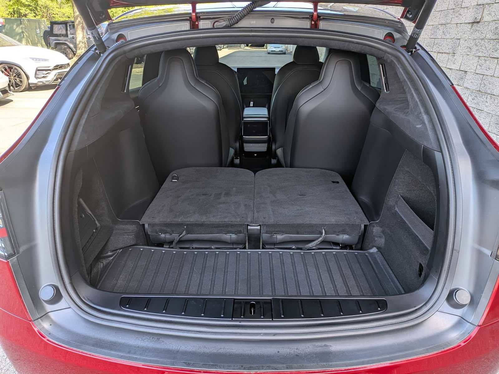 Used 2024 Tesla Model X Plaid AWD/4WD image 32