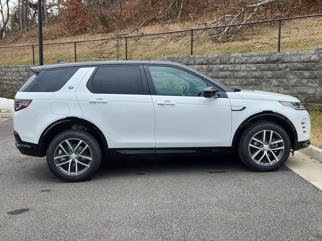 New 2026 Land Rover Discovery Sport Landmark AWD/4WD image 11