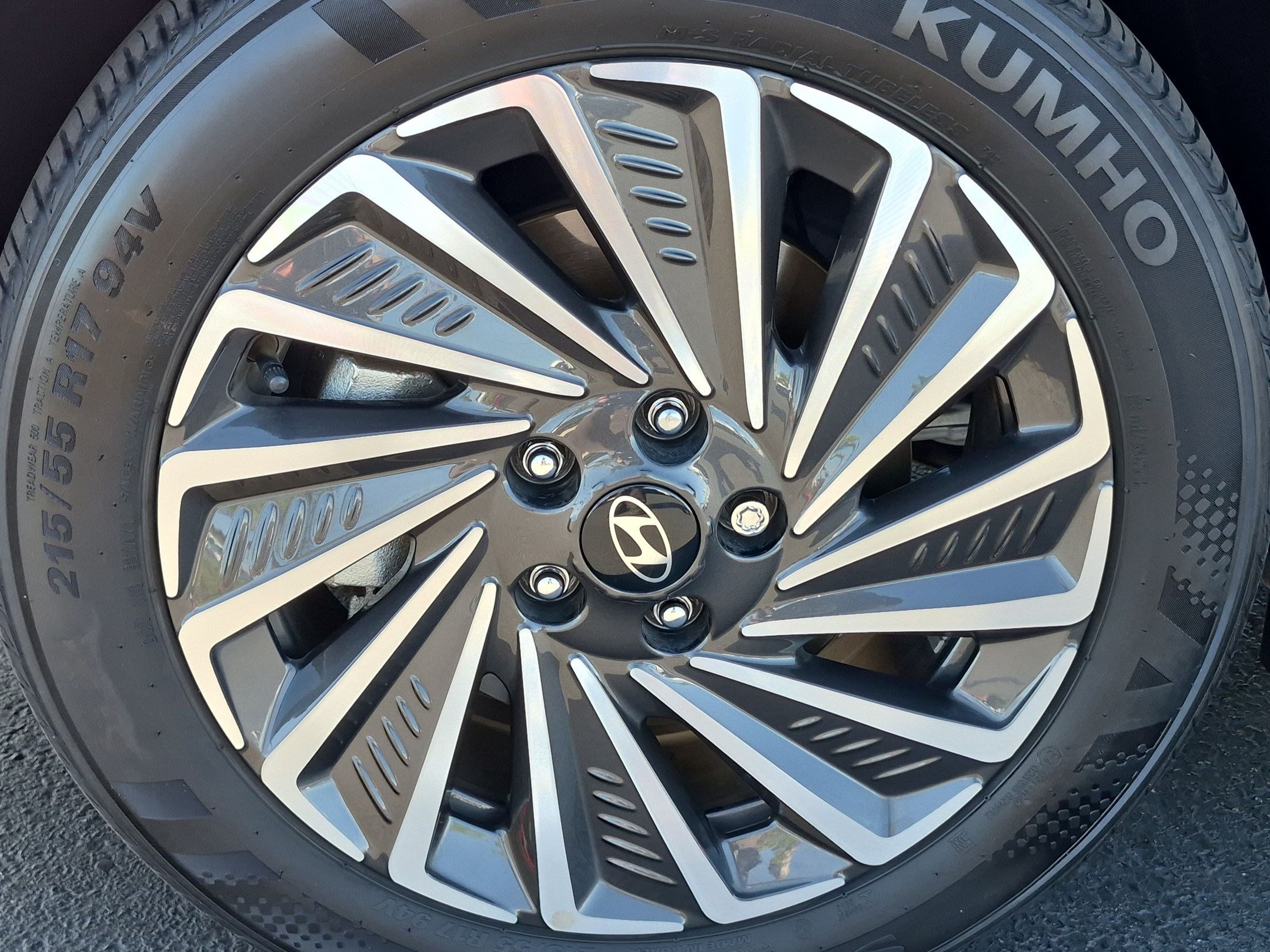 Used 2024 Hyundai Sonata Limited FWD image 13