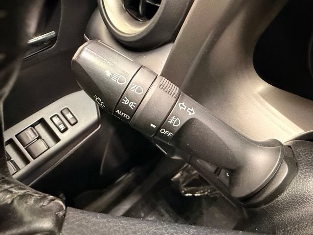 Used 2017 Toyota RAV4 XLE AWD/4WD image 27