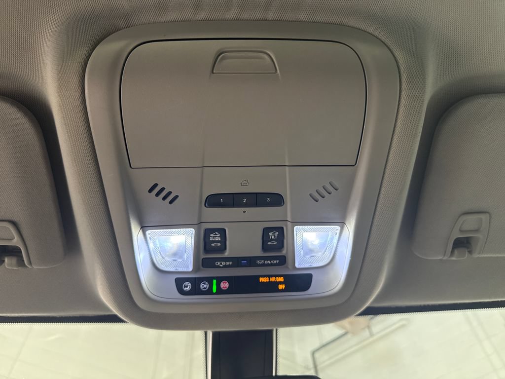Used 2017 GMC Acadia SLE w/ Driver Alert Package I AWD/4WD image 22