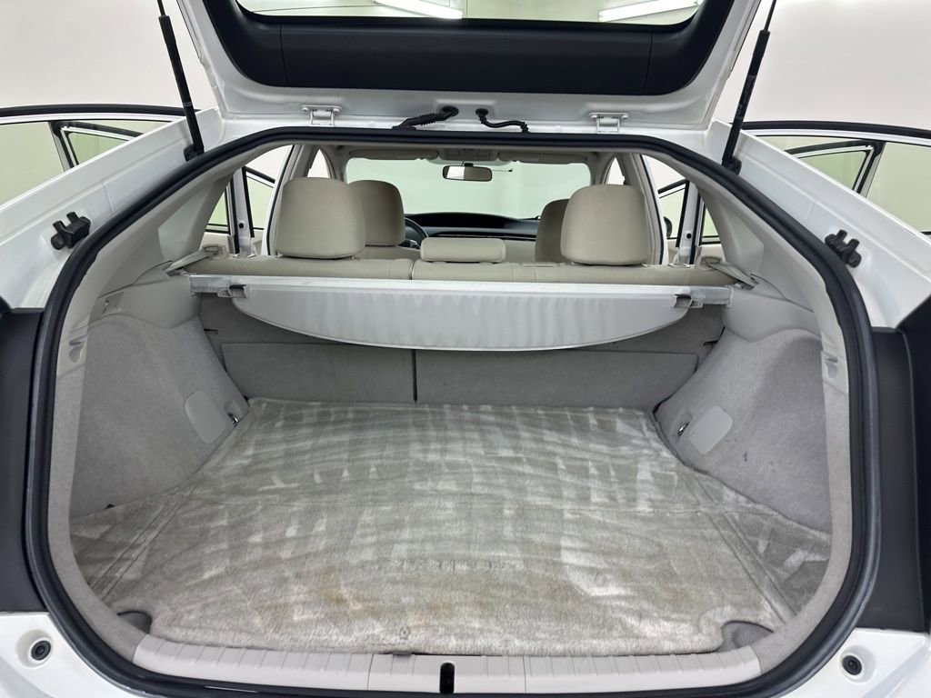 Used 2014 Toyota Prius Two image 25