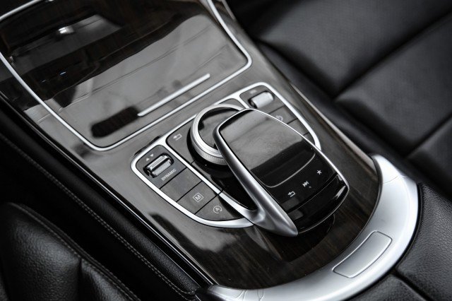 Used 2017 Mercedes-Benz GLC 300 4MATIC Coupe image 24
