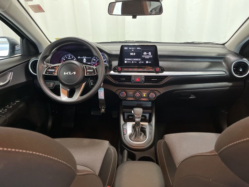 Used 2023 Kia Forte LXS FWD image 11