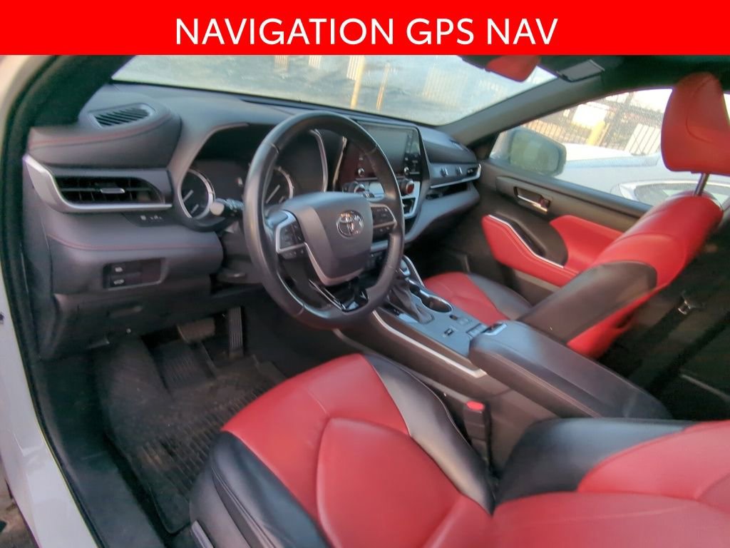 Used 2022 Toyota Highlander XSE image 7