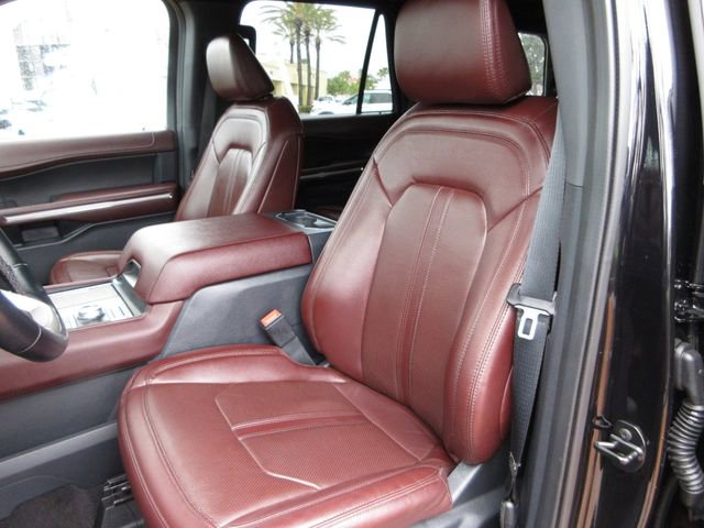 Certified 2022 Ford Expedition Limited image 11