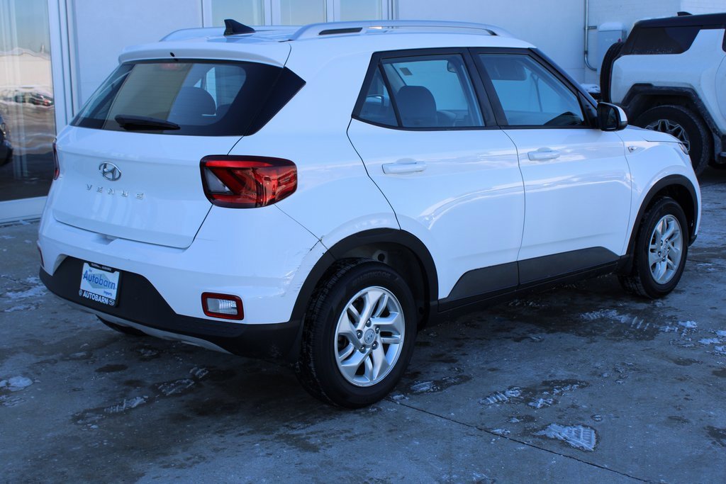 Used 2020 Hyundai Venue SEL image 6