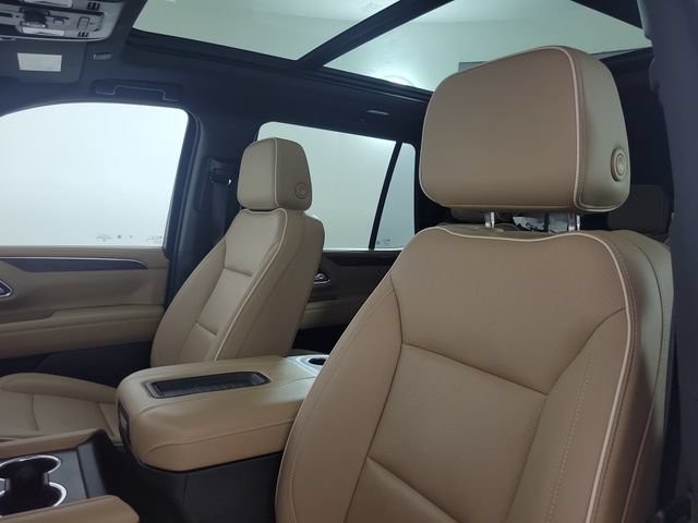 Used 2023 Chevrolet Tahoe Premier RWD image 18