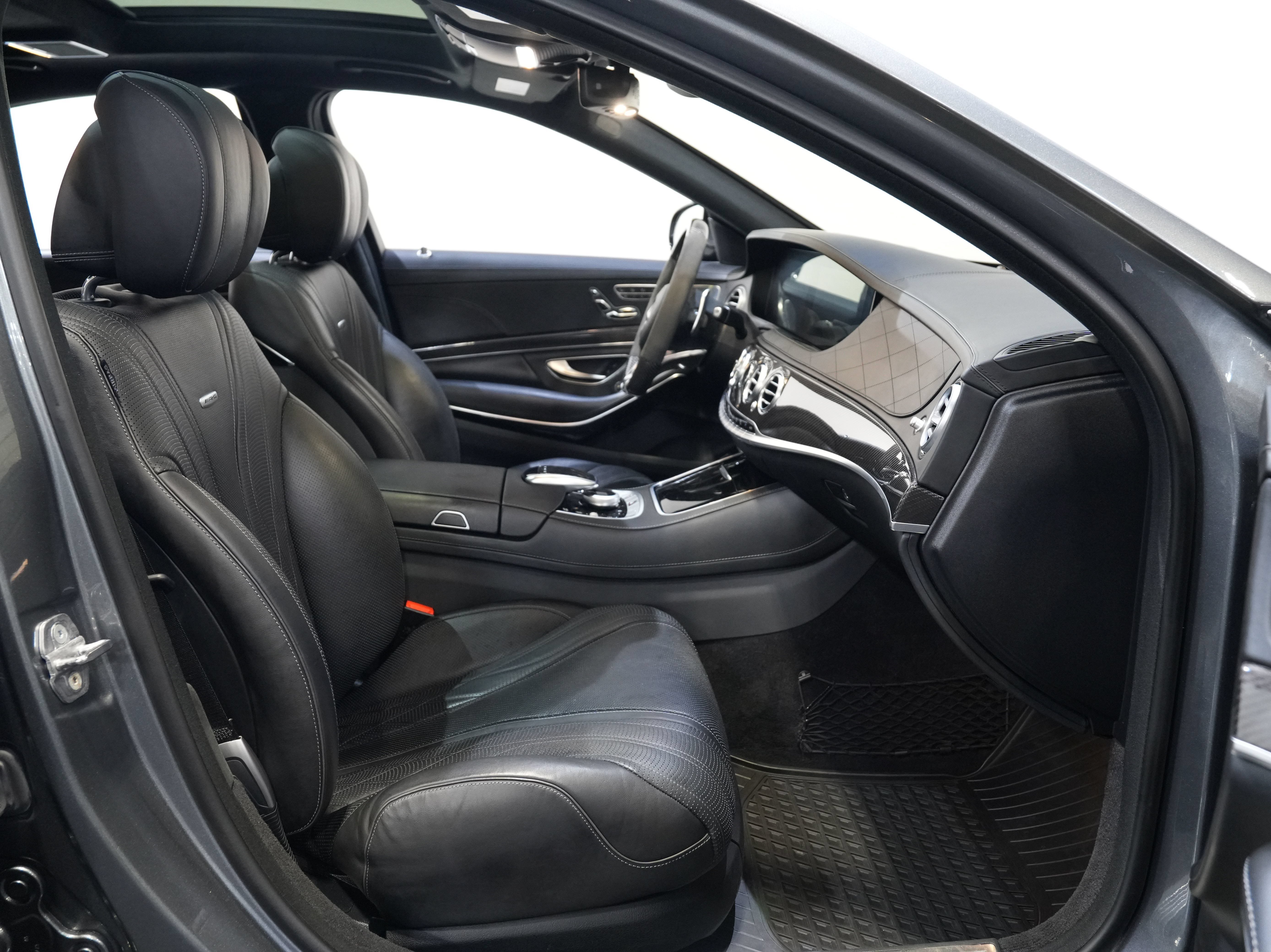 Used 2020 Mercedes-Benz S 63 AMG 4MATIC Sedan image 35