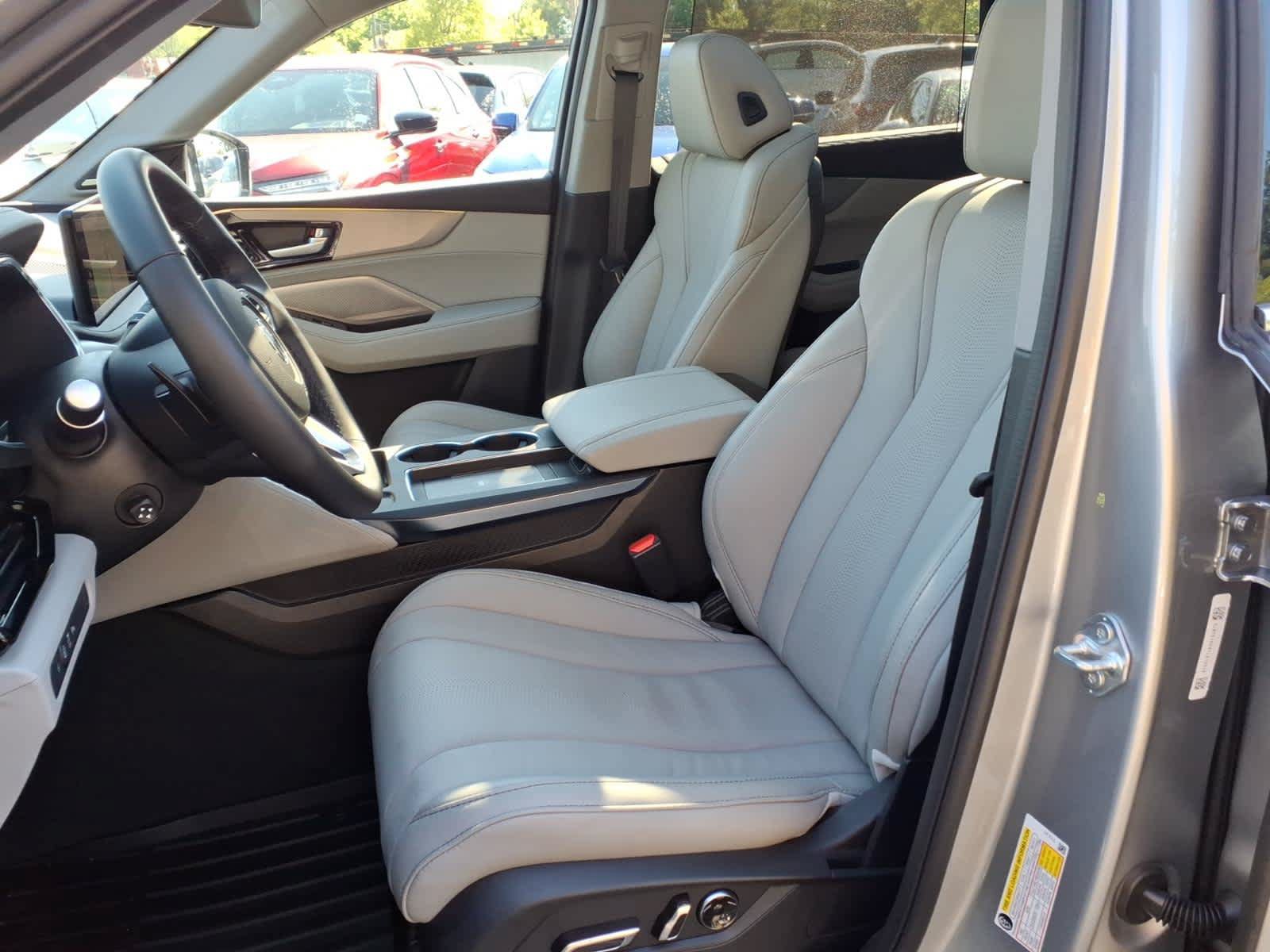 Used 2026 Acura MDX w/ Technology Package AWD/4WD image 24