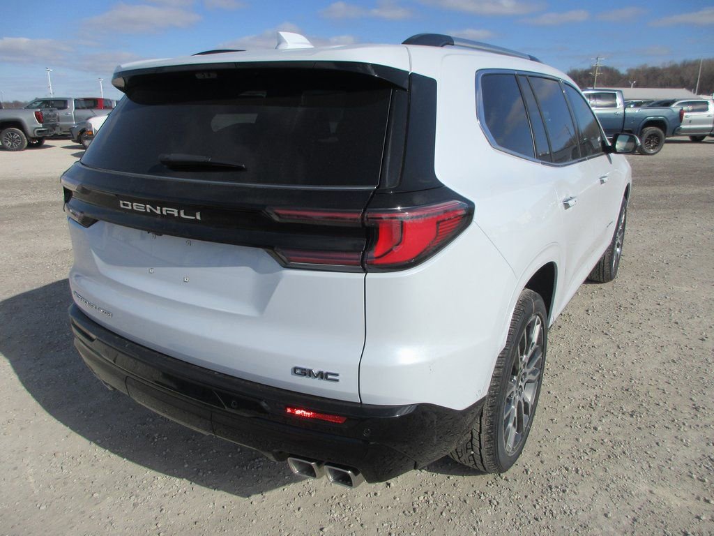 New 2026 GMC Acadia Denali Ultimate AWD/4WD image 5