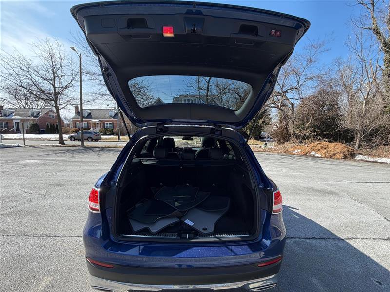 Used 2018 Mercedes-Benz GLC 300 4MATIC image 17