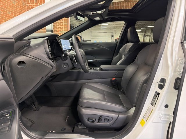 Used 2023 Lexus RX 350 Premium Plus image 11