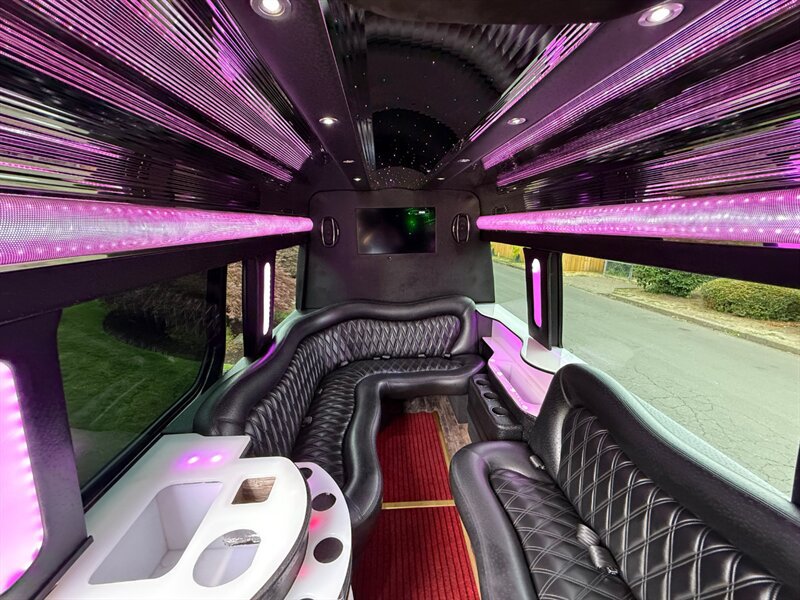 Used 2012 Mercedes-Benz Sprinter 2500 image 11