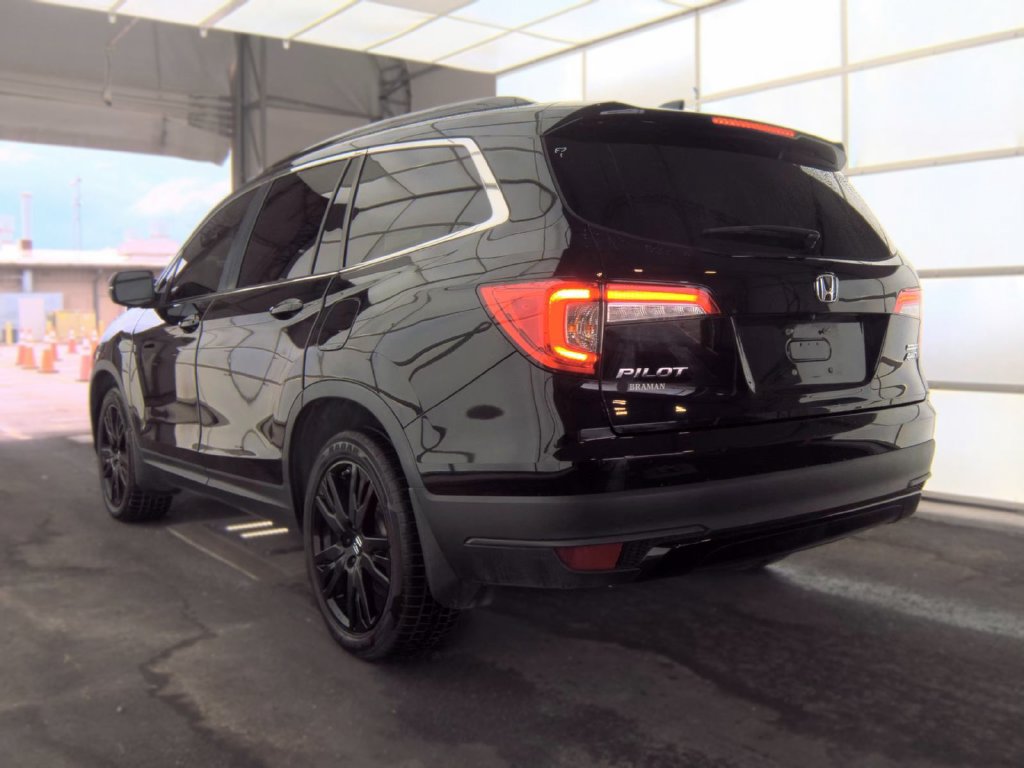 Used 2022 Honda Pilot Special Edition image 3
