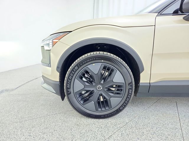 New 2026 Volvo EX30 Cross Country Ultra image 37
