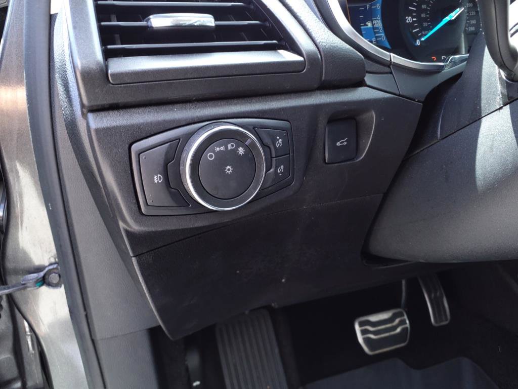 Used 2017 Ford Fusion Titanium image 20