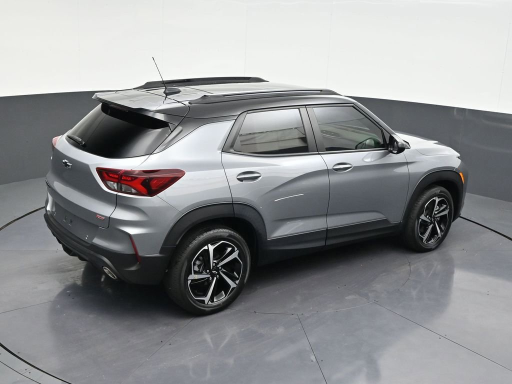 Used 2023 Chevrolet TrailBlazer RS w/ Sun and Liftgate Package image 19