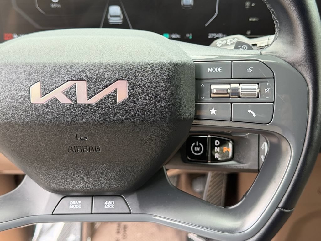 Used 2024 Kia EV9 Land AWD/4WD image 19