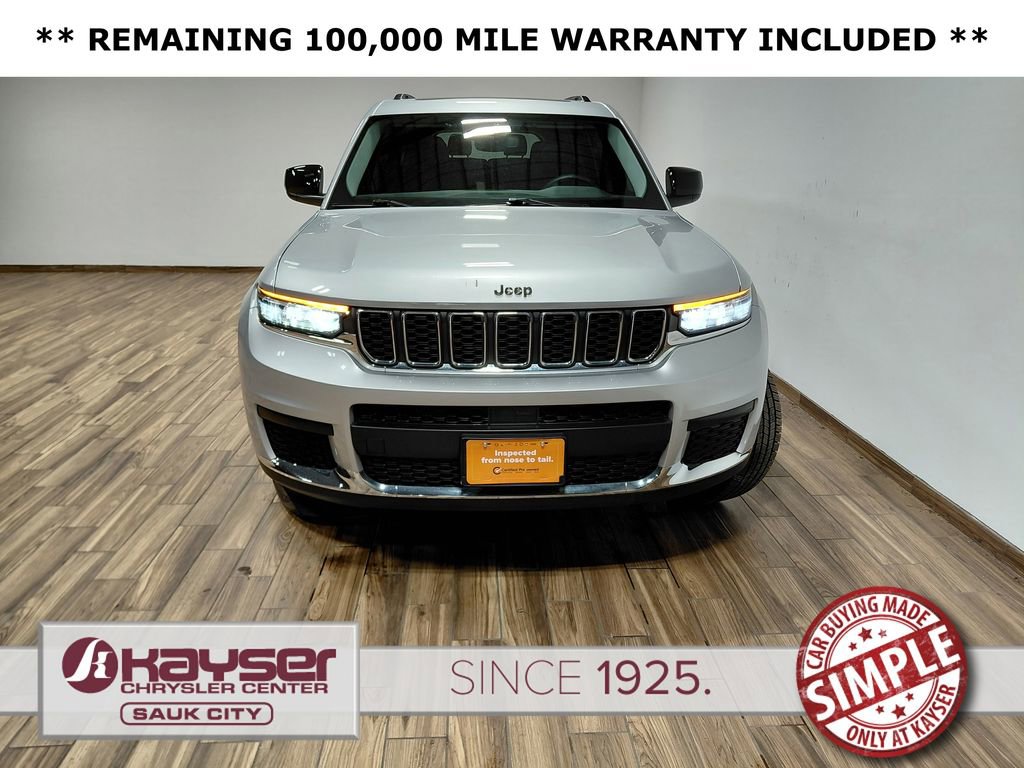 Certified 2022 Jeep Grand Cherokee L Laredo w/ Luxury Tech Group I AWD/4WD image 3