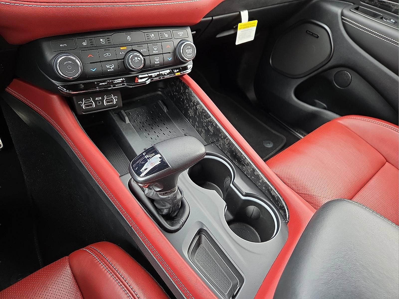 Used 2025 Dodge Durango SRT Hellcat image 25