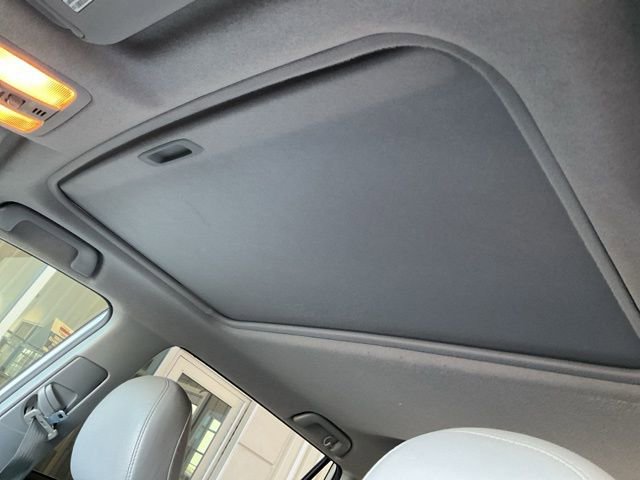 Used 2012 Toyota RAV4 Limited w/ Navigation Value Pkg image 7