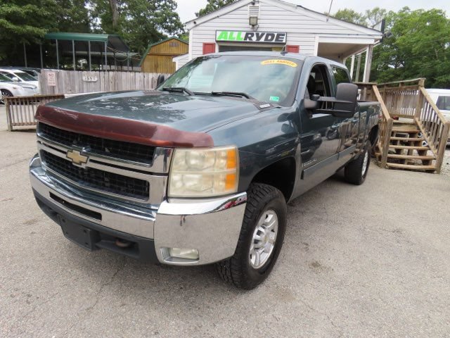 Used 2009 Chevrolet Silverado 2500 LTZ w/ Safety Package AWD/4WD image 2