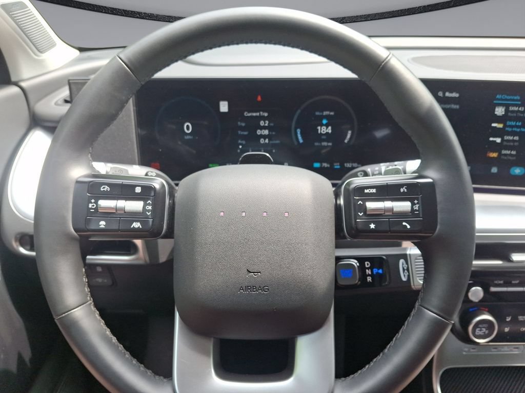 Used 2026 Hyundai Ioniq 9 Limited AWD/4WD image 16