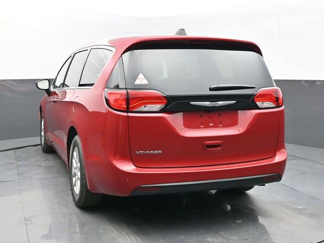 New 2026 Chrysler Voyager LX image 4