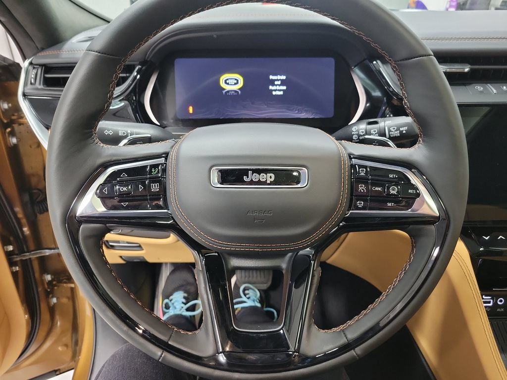 New 2026 Jeep Grand Cherokee Summit AWD/4WD image 16