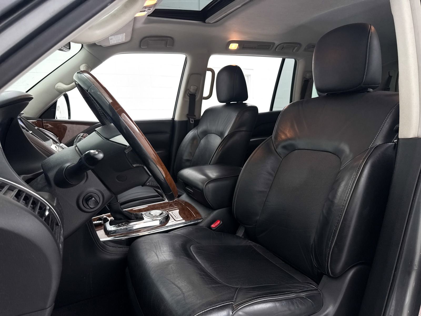 Used 2018 INFINITI QX80 2WD w/ Driver Assistance Package image 15