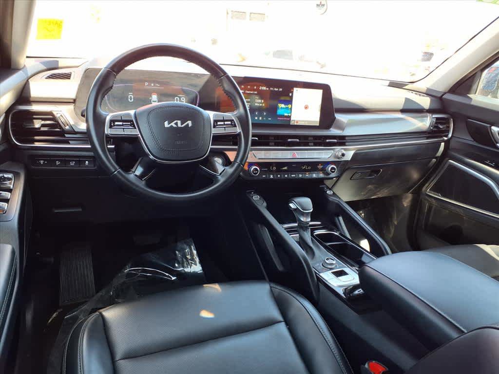 Used 2025 Kia Telluride S AWD/4WD image 9