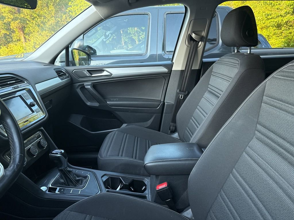 Used 2022 Volkswagen Tiguan S FWD image 9