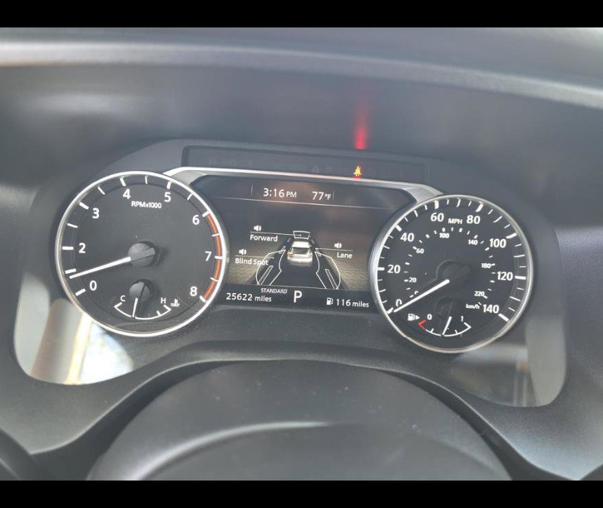 Used 2023 Nissan Rogue SV w/ SV Premium B Package image 6