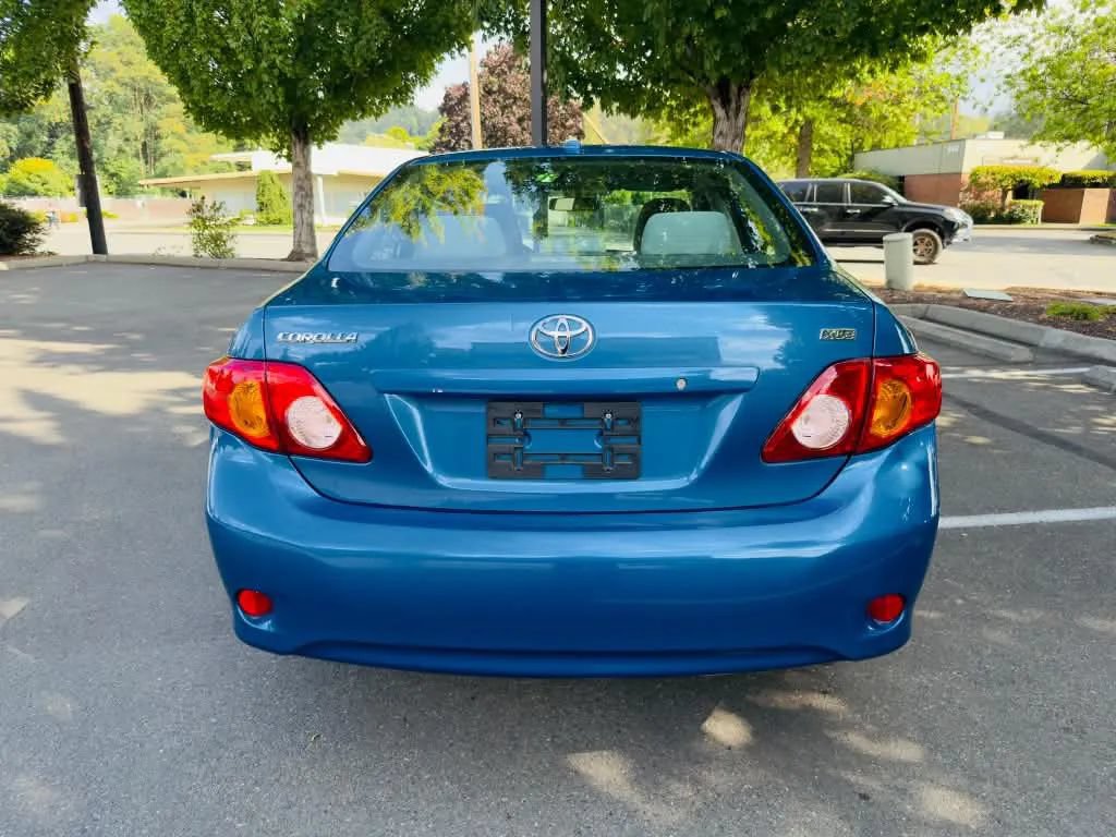 Used 2010 Toyota Corolla XLE FWD image 4