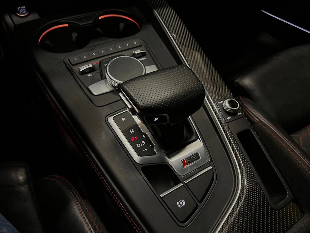 Used 2019 Audi RS 5 w/ Black Optic Carbon Package AWD/4WD image 38