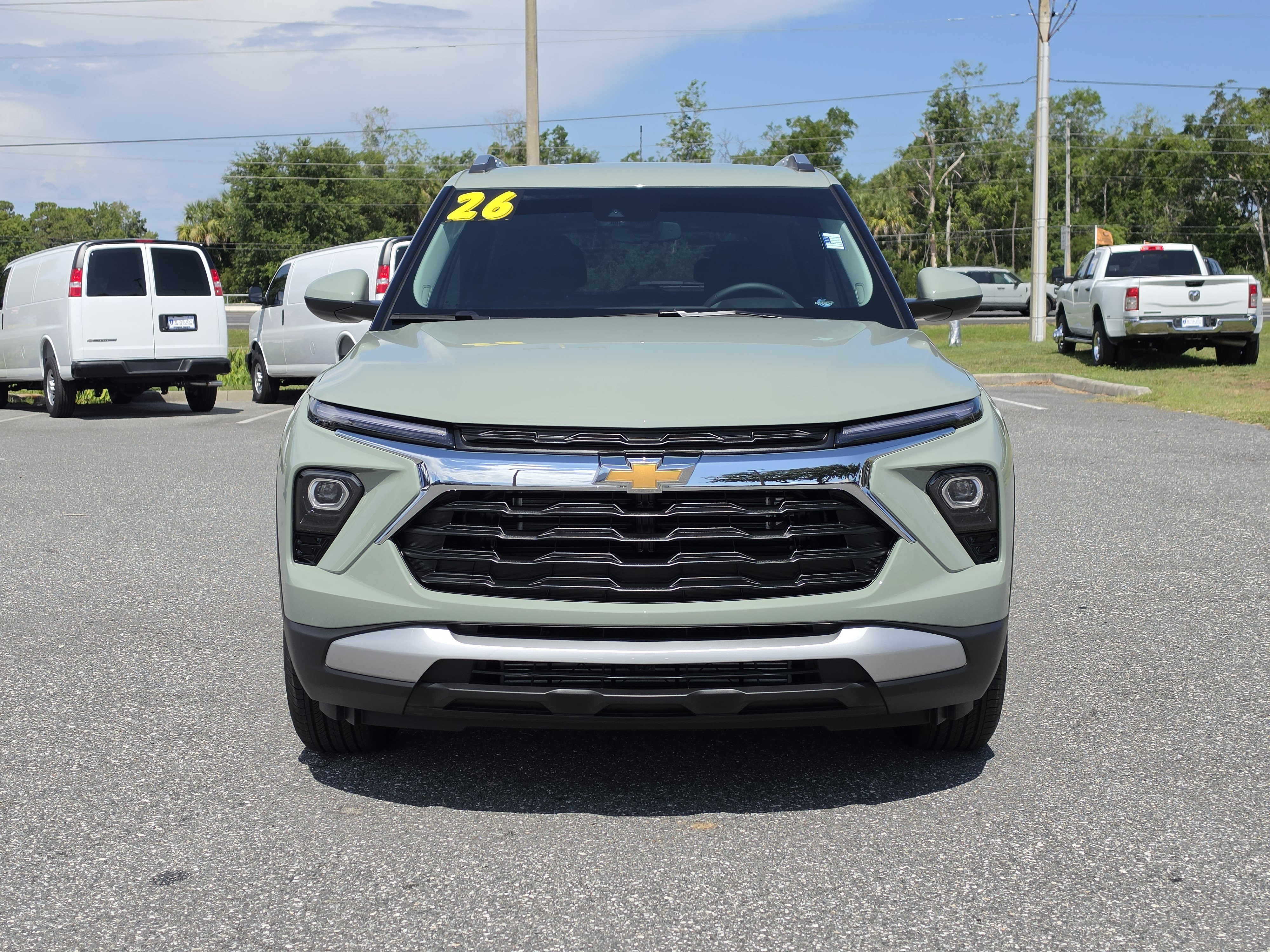 New 2026 Chevrolet TrailBlazer LT w/ LT Cold Weather Package FWD image 12