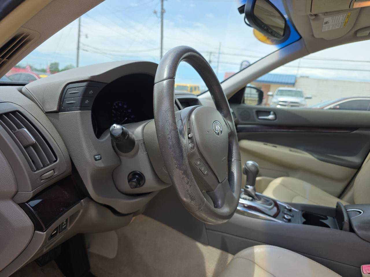 Used 2013 INFINITI G37 x Sedan w/ Premium Pkg AWD/4WD image 12