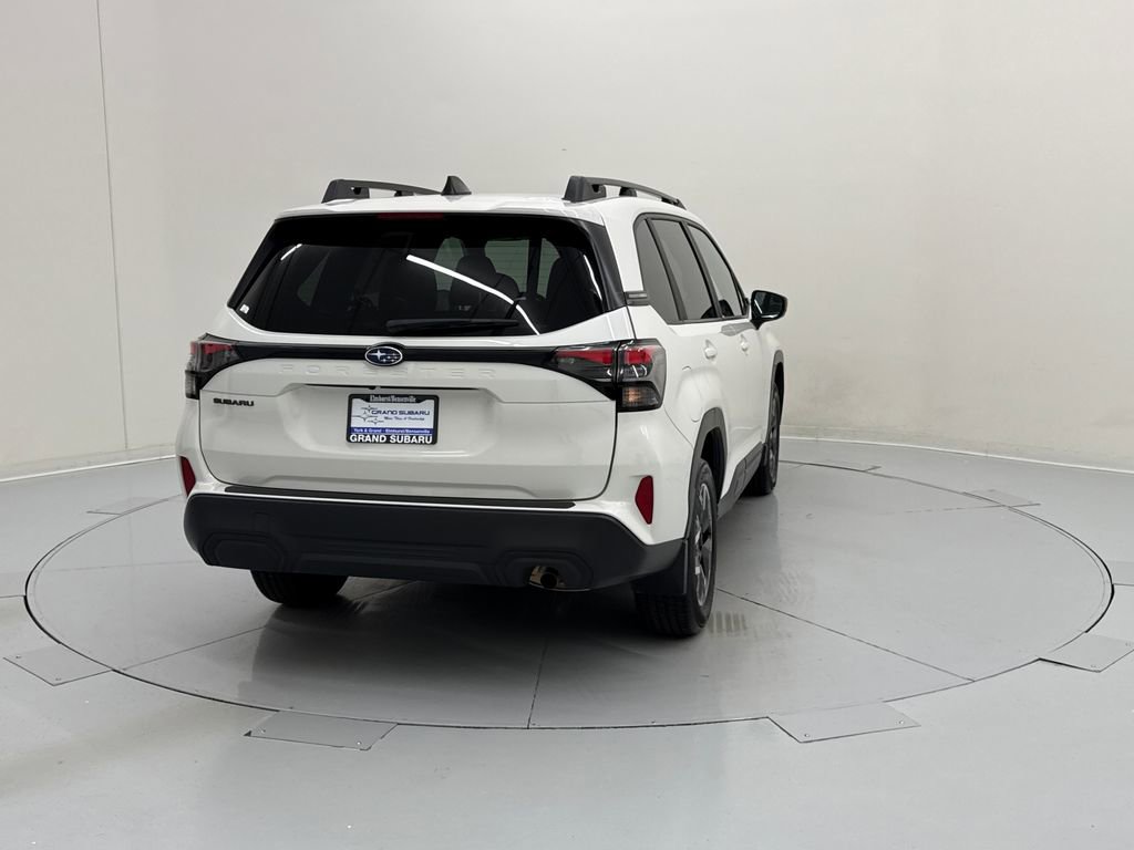 Used 2026 Subaru Forester Premium AWD/4WD image 5