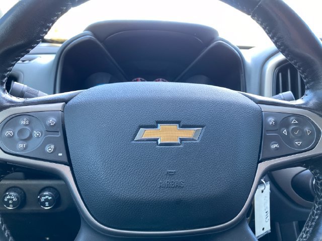 Used 2021 Chevrolet Colorado Z71 w/ Safety Package AWD/4WD image 15