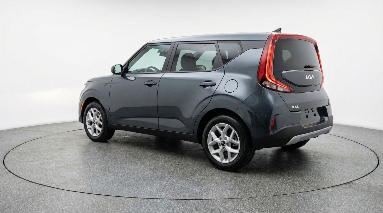 Used 2025 Kia Soul LX w/ LX Technology Package image 6