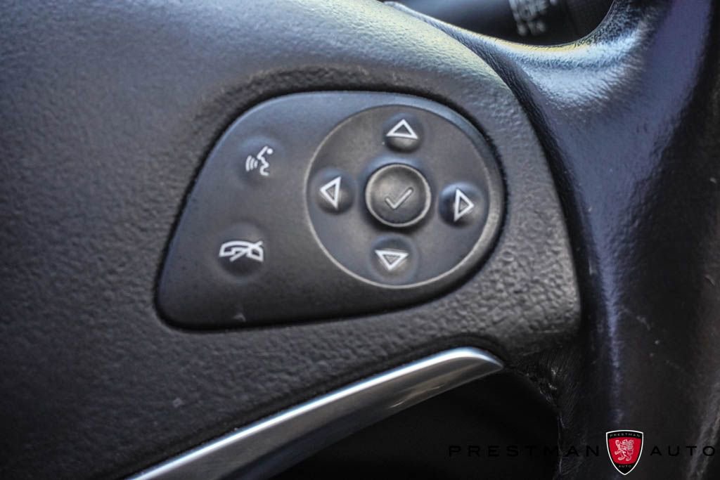Used 2015 Chevrolet Impala LT FWD image 26
