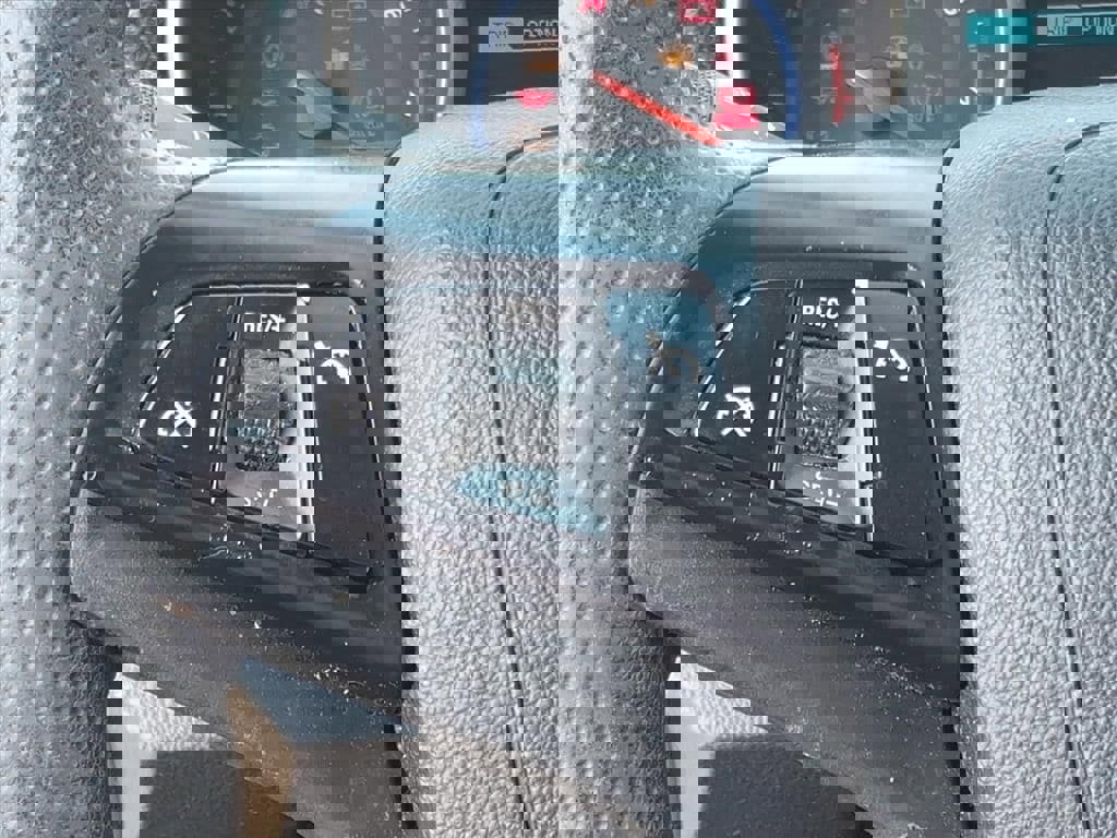 Used 2015 Chevrolet Cruze LT image 12