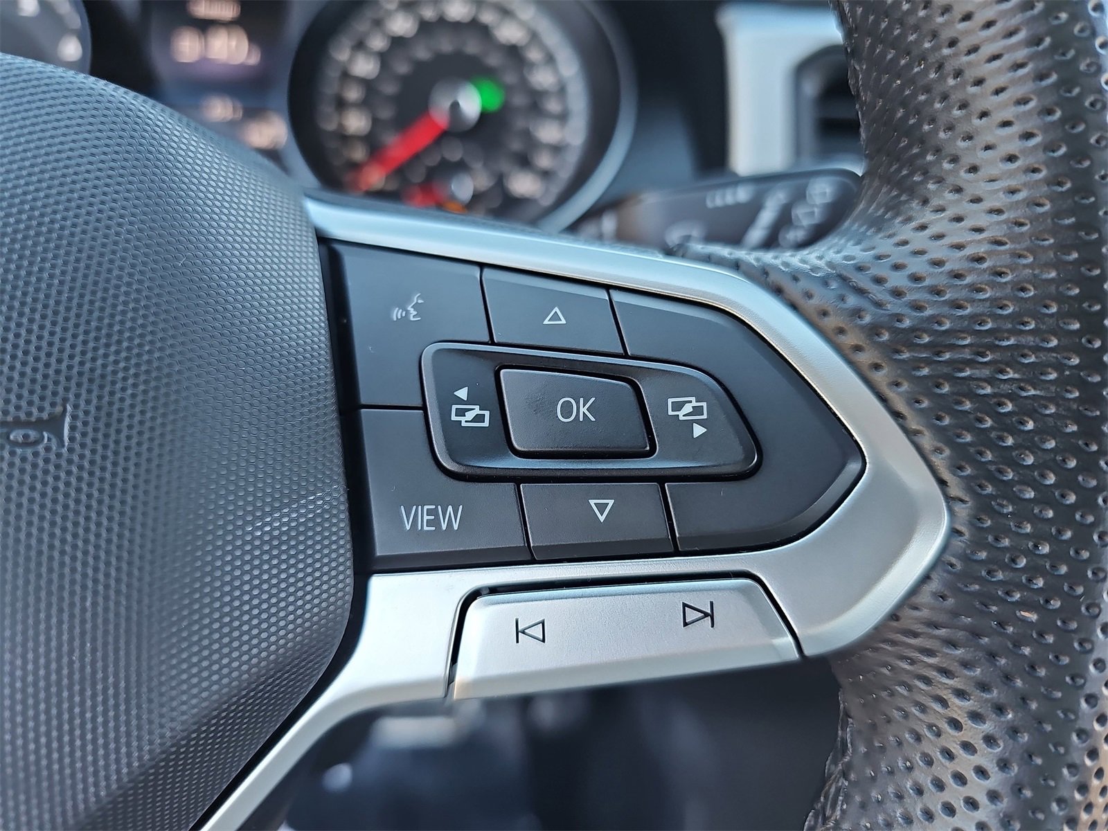 Used 2021 Volkswagen Atlas SE w/ Panoramic Sunroof Package image 21