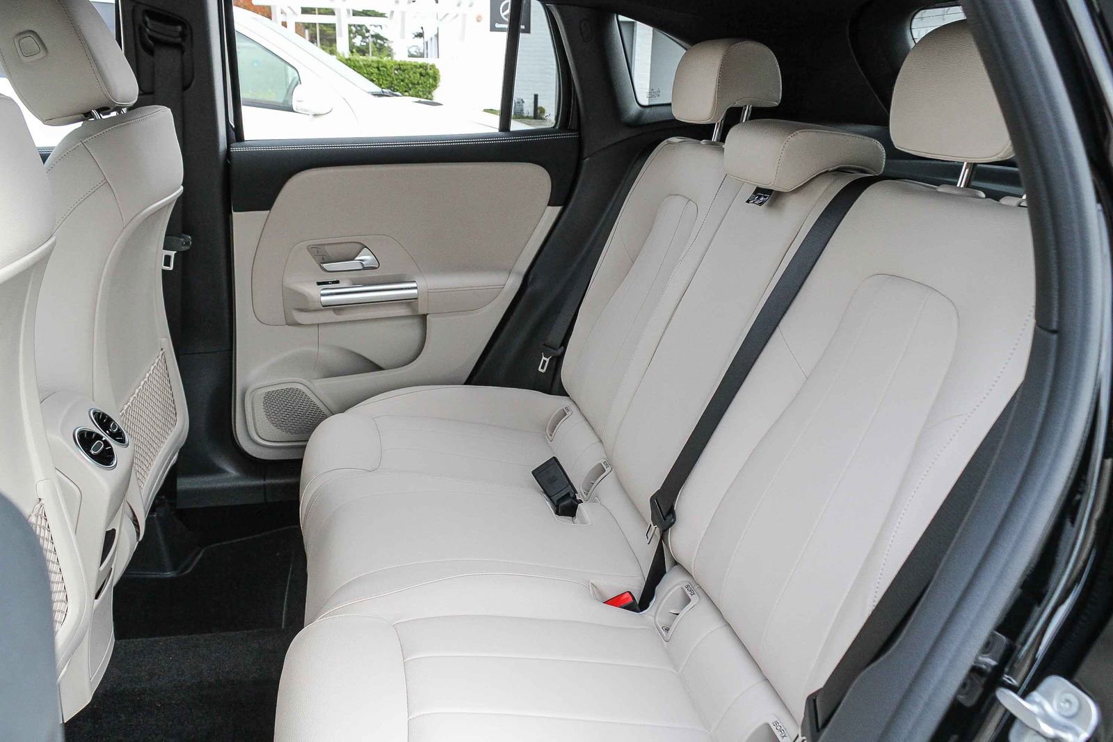 Certified 2026 Mercedes-Benz GLA 250 4MATIC image 20