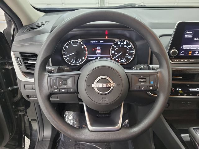 Used 2024 Nissan Rogue SV AWD/4WD image 21