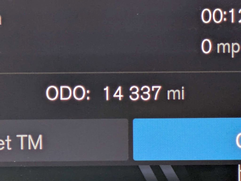 Certified 2023 Volvo XC60 B5 Ultimate w/ Protection Package Premier image 40