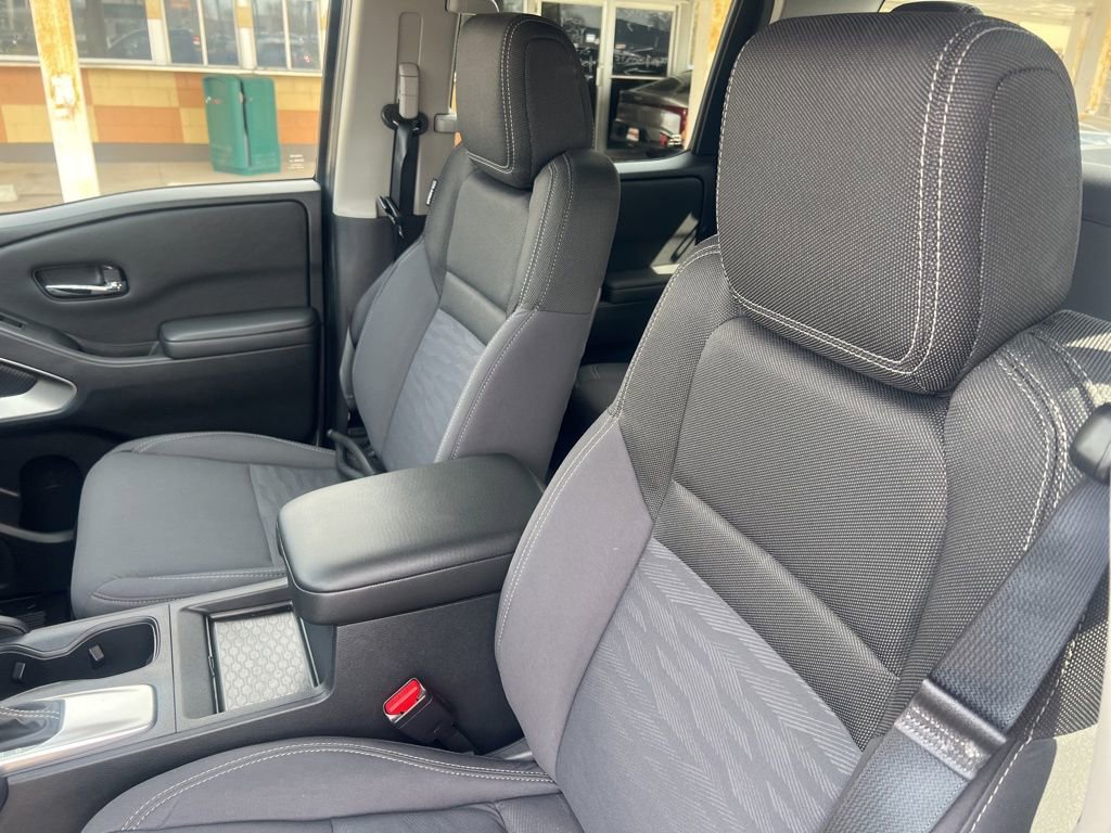 Certified 2023 Nissan Frontier SV w/ Technology Package image 5